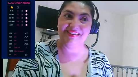 Snapshot of lina_maria99 chatting on September 9, 2025, 8:08 pm Lina Mara99 online show from September 9, 2025, 8:08 pm