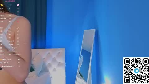 lina_massey online show from May 15, 2026, 11:12 pm