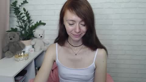 Lina Rouge online show from September 29, 2025, 10:31 am