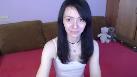 Lina Rouge online show from April 3, 2026, 2:20 am