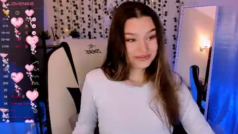 Snapshot of linablossom chatting on July 11, 2026, 5:32 am Lina online show from July 11, 2026, 5:32 am