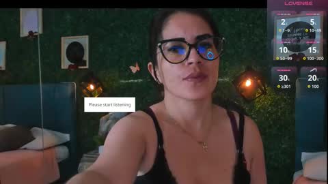 Snapshot of linagh chatting on October 23, 2025, 11:31 am Lina online show from October 23, 2025, 11:31 am