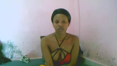 linah1123 online show from April 9, 2026, 7:36 am