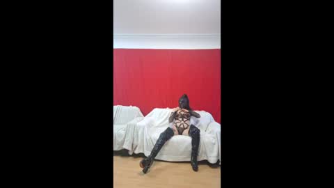 linameyer514718 online show from March 2, 2026, 8:43 am