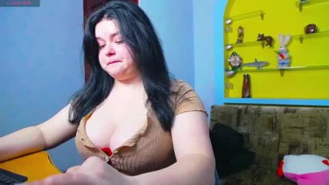 Lina online show from April 2, 2026, 6:22 am