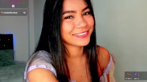 Alana online show from October 16, 2025, 5:03 pm