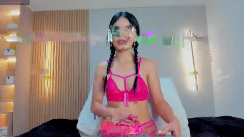  LINDA  online show from April 6, 2026, 1:45 pm