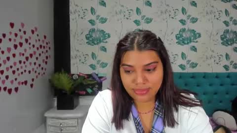 Snapshot of lindabreexlove chatting on January 20, 2025, 7:14 pm    online show from January 20, 2025, 7:14 pm
