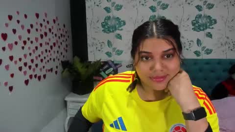 Snapshot of lindabreexlove chatting on January 25, 2025, 7:07 pm    online show from January 25, 2025, 7:07 pm
