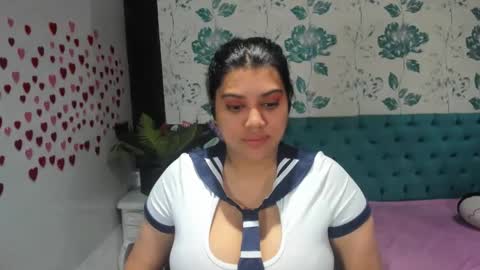 Snapshot of lindabreexlove chatting on January 29, 2025, 5:24 pm    online show from January 29, 2025, 5:24 pm