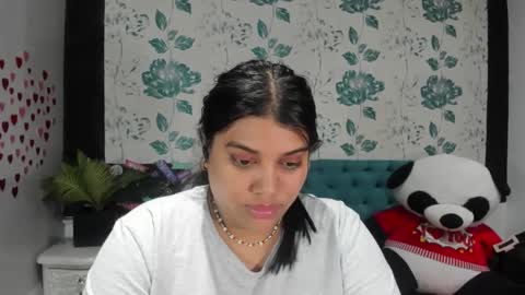 Snapshot of lindabreexlove chatting on February 20, 2025, 6:46 pm    online show from February 20, 2025, 6:46 pm