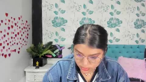 Snapshot of lindabreexlove chatting on February 27, 2025, 6:31 pm    online show from February 27, 2025, 6:31 pm