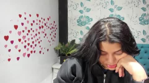 Snapshot of lindabreexlove chatting on March 7, 2025, 6:00 pm    online show from March 7, 2025, 6:00 pm