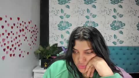 Snapshot of lindabreexlove chatting on March 11, 2025, 7:36 pm    online show from March 11, 2025, 7:36 pm