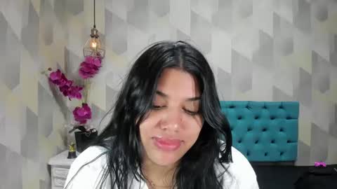 Snapshot of lindabreexlove chatting on September 27, 2025, 3:17 pm    online show from September 27, 2025, 3:17 pm