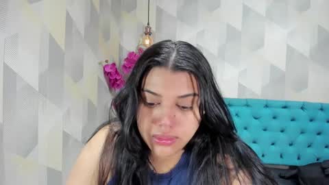 Snapshot of lindabreexlove chatting on October 3, 2025, 1:41 pm    online show from October 3, 2025, 1:41 pm