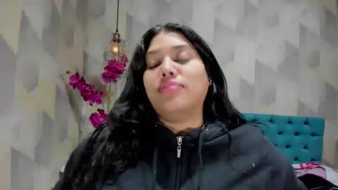 Snapshot of lindabreexlove chatting on October 10, 2025, 2:38 pm    online show from October 10, 2025, 2:38 pm