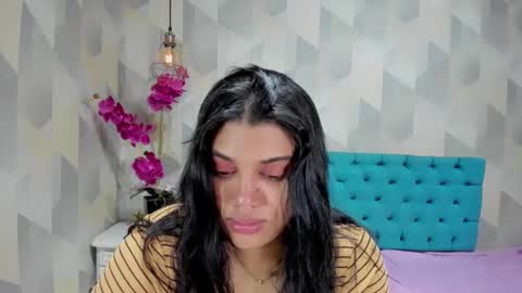 Snapshot of lindabreexlove chatting on October 11, 2025, 1:42 pm    online show from October 11, 2025, 1:42 pm