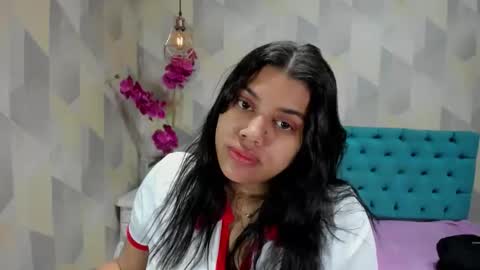 Snapshot of lindabreexlove chatting on October 21, 2025, 3:02 pm    online show from October 21, 2025, 3:02 pm