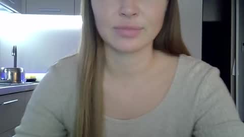 Anna online show from March 12, 2026, 9:59 am