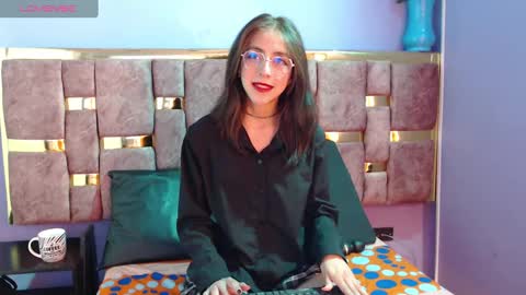 ling ling24 online show from March 4, 2025, 11:43 pm