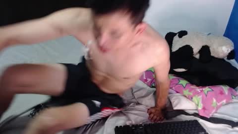 linger420 online show from September 18, 2025, 5:20 am