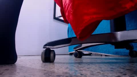 V A L E  N T I N A online show from February 23, 2025, 3:56 am