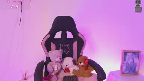 Luciana online show from September 27, 2025, 9:09 pm