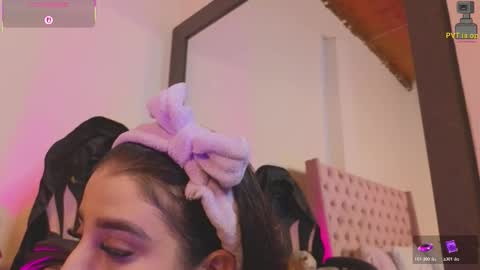 Luciana online show from March 12, 2026, 8:37 pm