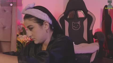 Luciana online show from April 17, 2026, 8:56 pm