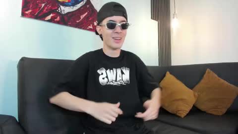 Snapshot of lio_____ chatting on February 10, 2026, 3:32 am Lio online show from February 10, 2026, 3:32 am