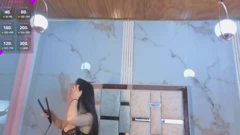 Lion and Aria online show from April 8, 2026, 11:32 am