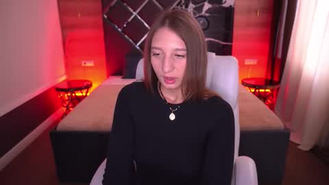 Snapshot of liorafox chatting on October 18, 2025, 1:12 pm Lia online show from October 18, 2025, 1:12 pm