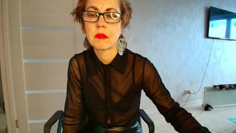 Snapshot of lioraweiss chatting on April 25, 2026, 11:02 am Liora Weiss online show from April 25, 2026, 11:02 am