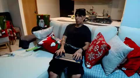 Lior Vante online show from December 18, 2025, 3:12 am