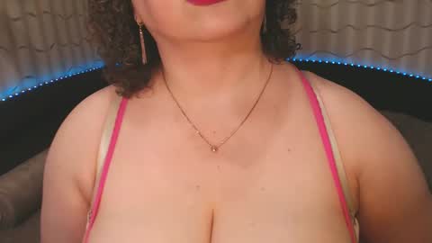 LIpsAddiction online show from February 17, 2025, 1:42 pm