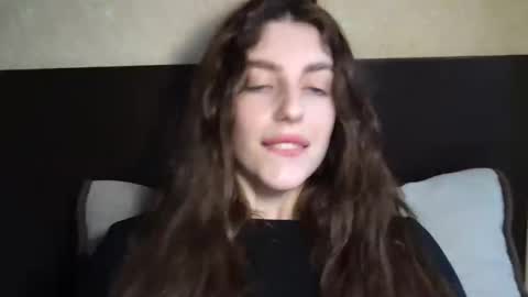 Snapshot of lipsylolly chatting on February 25, 2026, 8:57 am lipsylolly online show from February 25, 2026, 8:57 am