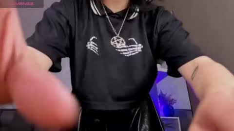 lisa dolly nyx online show from July 7, 2026, 5:10 am