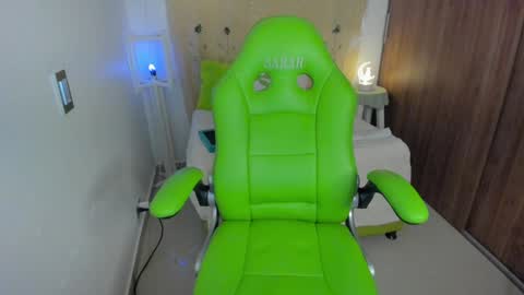 Snapshot of lisa_gerrard_ chatting on January 28, 2025, 3:14 pm Lisa  online show from January 28, 2025, 3:14 pm