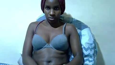 Snapshot of lisa_grifins chatting on April 19, 2026, 10:14 am lisa online show from April 19, 2026, 10:14 am