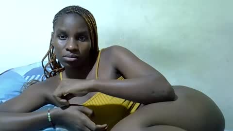 Snapshot of lisa_grifins chatting on May 11, 2026, 12:16 am lisa online show from May 11, 2026, 12:16 am