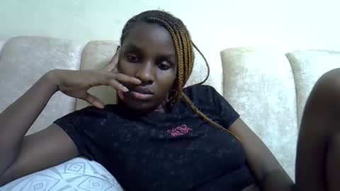 Snapshot of lisa_grifins chatting on May 23, 2026, 6:23 pm lisa online show from May 23, 2026, 6:23 pm