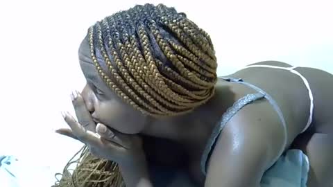 Snapshot of lisa_grifins chatting on May 26, 2026, 6:37 pm lisa online show from May 26, 2026, 6:37 pm
