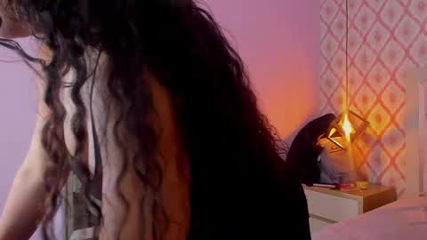 Snapshot of lisa_prescot chatting on February 21, 2025, 10:26 pm LISA online show from February 21, 2025, 10:26 pm