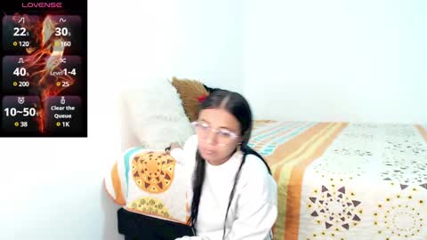 faisury online show from February 25, 2025, 2:33 pm