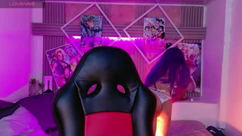 lisa_sparkleee online show from June 25, 2026, 2:44 am