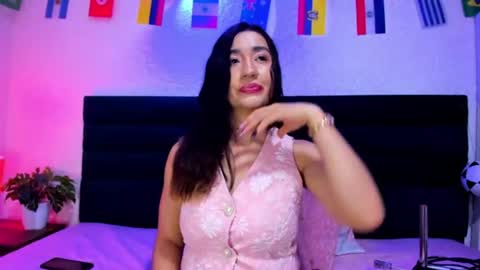 lisa white  online show from July 16, 2026, 8:48 pm