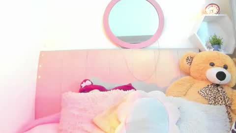 Lisa online show from February 13, 2026, 8:05 pm