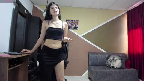 Lisa Gray Independent Model online show from June 17, 2026, 7:37 pm