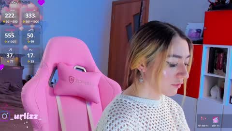 Snapshot of lisamayson chatting on December 2, 2024, 9:28 pm LISA online show from December 2, 2024, 9:28 pm